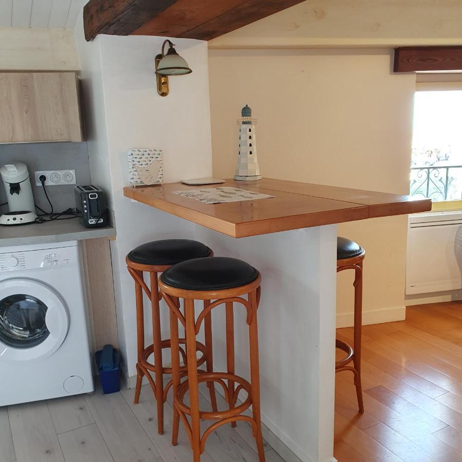 Apartamento Appart Sénac La Flotte Exterior foto