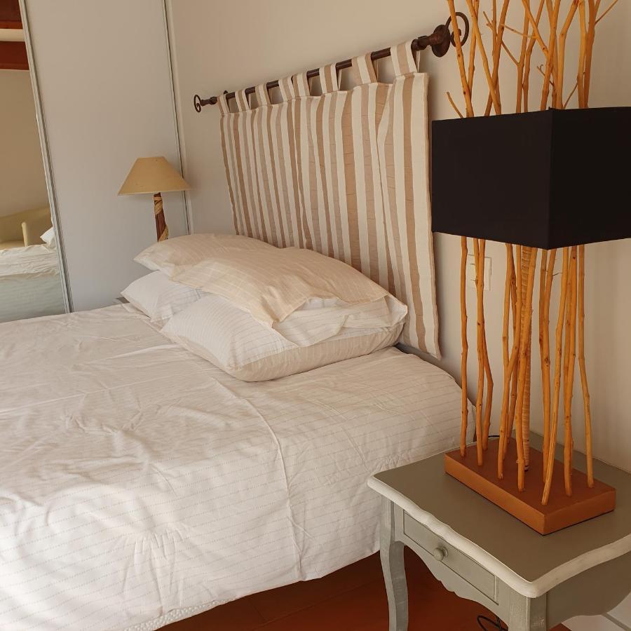 Apartamento Appart Sénac La Flotte Exterior foto