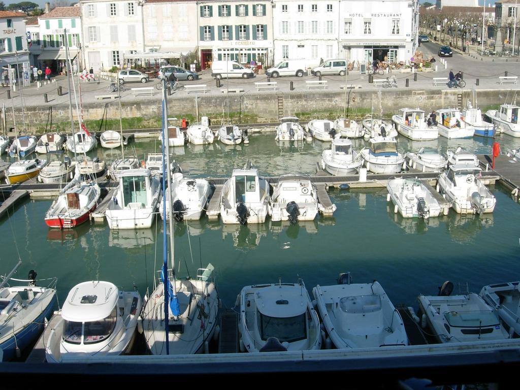 Apartamento Appart Sénac La Flotte Exterior foto